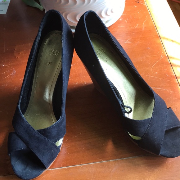 H+M Suede Wedges - Picture 2 of 3